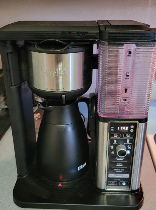 Tiken 34 Oz Thermal Coffee Carafe Stainless Steel Insulated Vacuum Coffee Pot 1 Liter (Black)