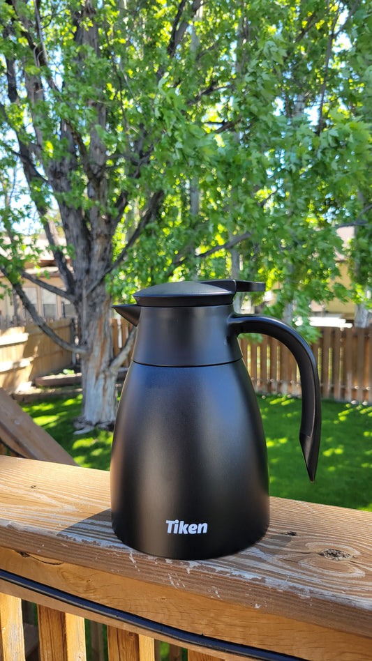 How to Keep Coffee Warm in Winter: A Simple Pour-Over Coffee Routine