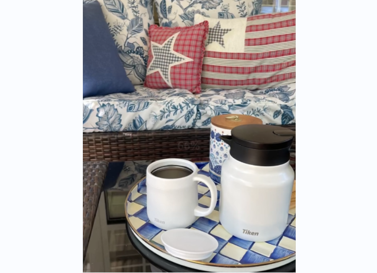 Spring and Coffee: The Perfect Pair for Home Decorating