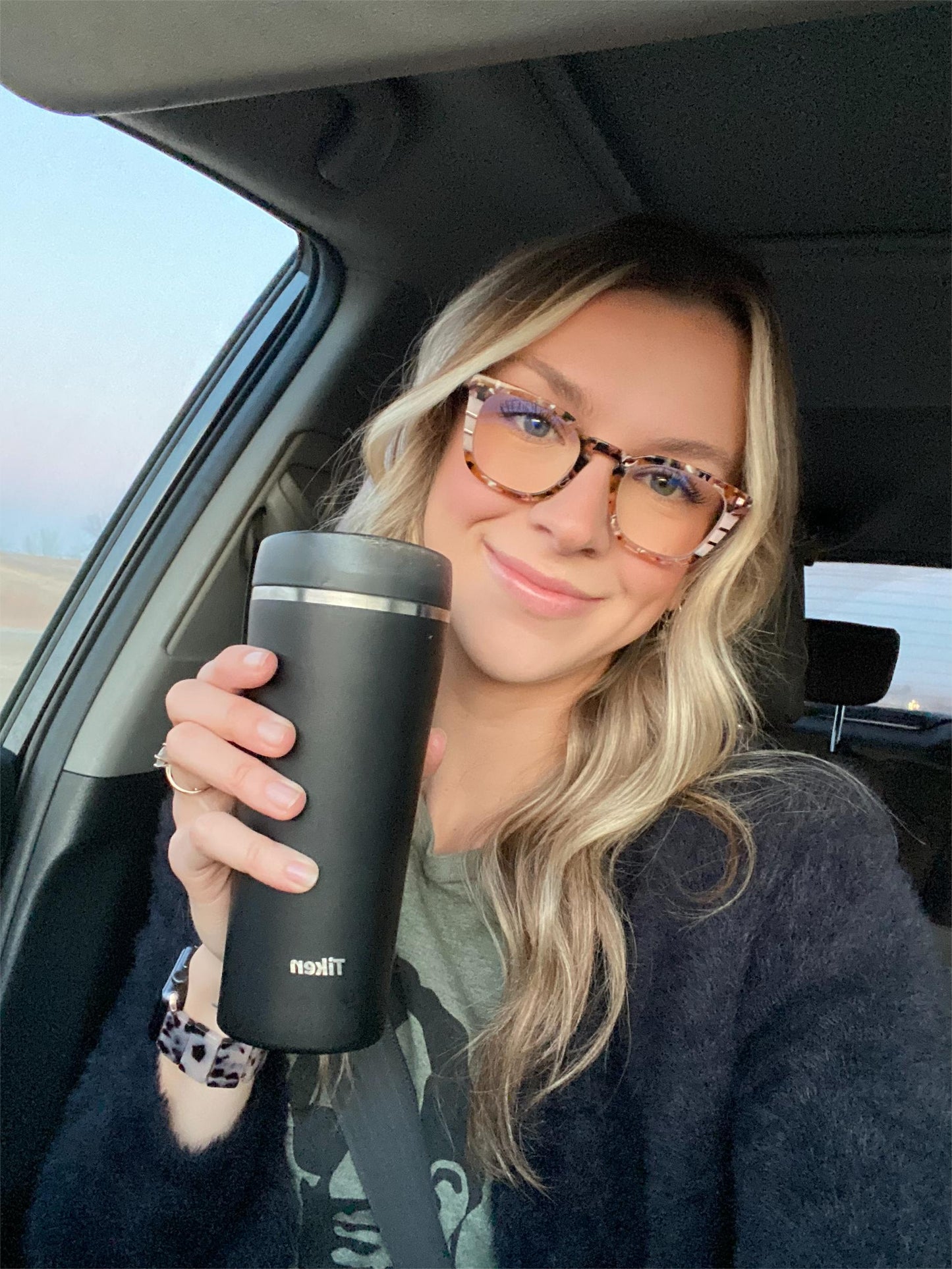 Tiken 16 Oz Insulated Tumbler, Stainless Steel Coffee Tumblers, Travel Coffee Mug 470ML – (Black)